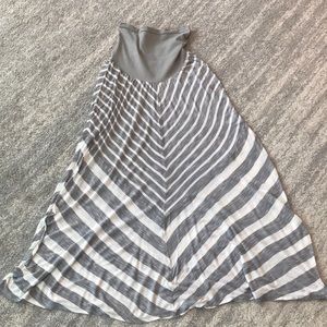 Maternity: Maxi Skirt